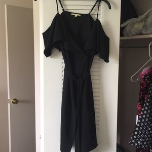 Gianni Bini off-shoulder wrap dress